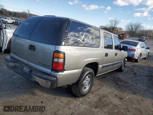 2001 Chevrolet Suburban LS with VIN 3GNFK16T21G162731, listed as a Copart auction lot 83425394 with 231,377 mi miles and Salvage Title. Bid and sale history available at carsss.com. Image 3.