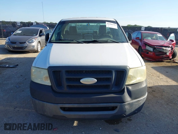 2008 Ford F-150 XL z VIN 1FTRF12W48KC71558, wystawiony jako IAAI lot #42506530 z przebiegiem 154 479 mil mil oraz . Historia ofert i sprzedaży dostępna na DreamBid. Obrazek 12.