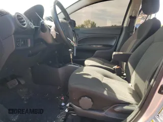 2019 Mitsubishi Mirage SE z VIN ML32F4FJ2KHF10441, wystawiony jako Copart lot #55846045 z przebiegiem 82 624 mil mil oraz Szkoda całkowita • Salvage title. Historia ofert i sprzedaży dostępna na DreamBid. Obrazek 7.