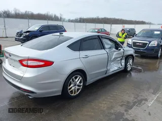 2014 Ford Fusion SE with VIN 3FA6P0HD4ER328113, listed as a IAAI auction lot 41702538 with 126,044 mi miles and . Bid and sale history available at DreamBid. Image 4.
