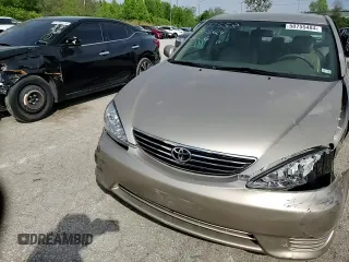 2005 Toyota Camry LE with VIN 4T1BF32K35U616312, listed as a Copart auction lot 50755484 with 41,045 mi miles and Salvage Title. Bid and sale history available at DreamBid. Image 10.