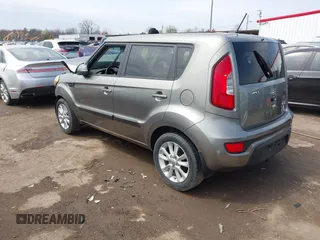 2013 Kia Soul + with VIN KNDJT2A66D7627843, listed as a IAAI auction lot 41961701 with 78,999 mi miles. Bid and sale history available at carsss.com. Image 3.