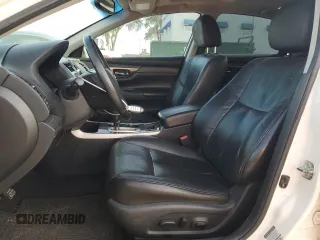 2015 Nissan Altima 2.5 with VIN 1N4AL3AP3FN357635, listed as a Copart auction lot 58493635 with 159,406 mi miles and Salvage title. Bid and sale history available at DreamBid. Image 7.
