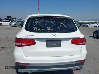 2018 Mercedes-Benz GLC 300 with VIN WDC0G4JB5JV052936, listed as a IAAI auction lot 42208183 with 64,578 mi miles and . Bid and sale history available at DreamBid. Image 15.