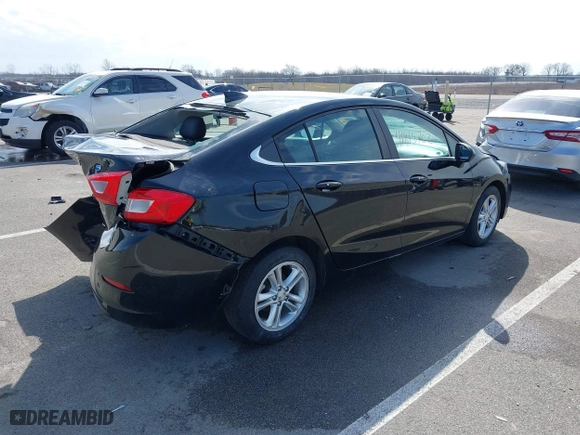 2017 Chevrolet Cruze LT with VIN 1G1BH5SE6H7255447, listed as a IAAI auction lot 41815702 with 131,235 mi miles. Bid and sale history available at carsss.com. Image 4.