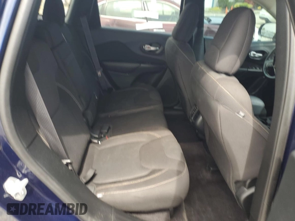 2016 Jeep Cherokee Latitude z VIN 1C4PJLCB2GW206650, wystawiony jako Copart lot #56567345 z przebiegiem 86 983 mil mil oraz Nie do naprawy • Non repairable. Historia ofert i sprzedaży dostępna na DreamBid. Obrazek 11.