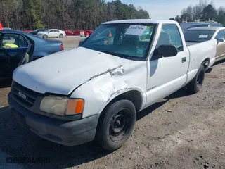 1998 Isuzu Hombre S with VIN 1GGCS1441W8658512, listed as a IAAI auction lot 41607038 with 331,902 mi miles. Bid and sale history available at carsss.com. Image 18.