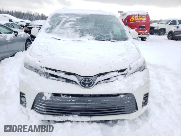 2018 Toyota Sienna XLE with VIN 5TDDZ3DC7JS204662, listed as a Copart auction lot 86500714 with 207,556 mi miles and Salvage Title. Bid and sale history available at carsss.com. Image 5.