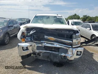 2015 Chevrolet Silverado 3500HD LT with VIN 1GC4KZC87FF151151, listed as a Copart auction lot 71650684 with 147,260 mi miles and Salvage Title. Bid and sale history available at carsss.com. Image 5.