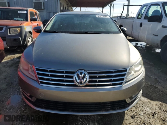 2013 Volkswagen CC Sport with VIN WVWBP7ANXDE506225, listed as a Copart auction lot 45429885 with 141,343 mi miles and Clean Title. Bid and sale history available at carsss.com. Image 5.