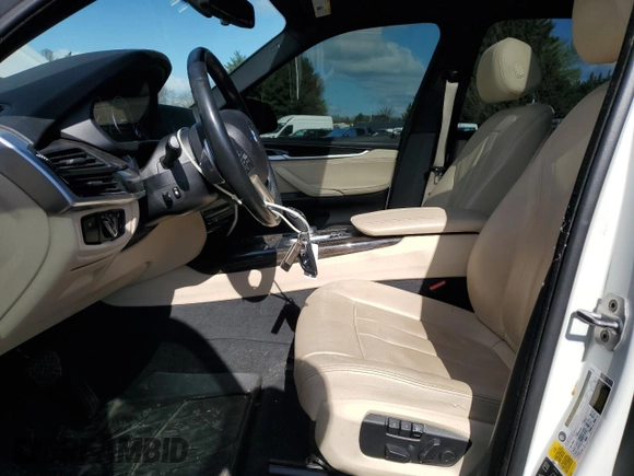 2018 BMW X5 xDrive35i with VIN 5UXKR0C53J0X93705, listed as a Copart auction lot 51715435 with 106,677 mi miles and Salvage Title. Bid and sale history available at carsss.com. Image 7.