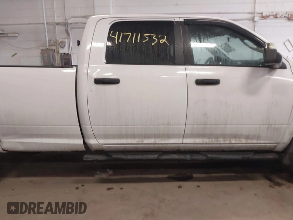 2015 Ram 2500 SLT z VIN 3C6TR5JT2FG645527, wystawiony jako IAAI lot #41711532 z przebiegiem 178 185 mil mil oraz . Historia ofert i sprzedaży dostępna na DreamBid. Obrazek 12.