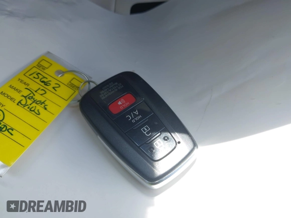 2017 Toyota Prius Plus z VIN JTDKARFP9H3022524, wystawiony jako IAAI lot #42527901 z przebiegiem 44 809 mil mil oraz . Historia ofert i sprzedaży dostępna na DreamBid. Obrazek 11.