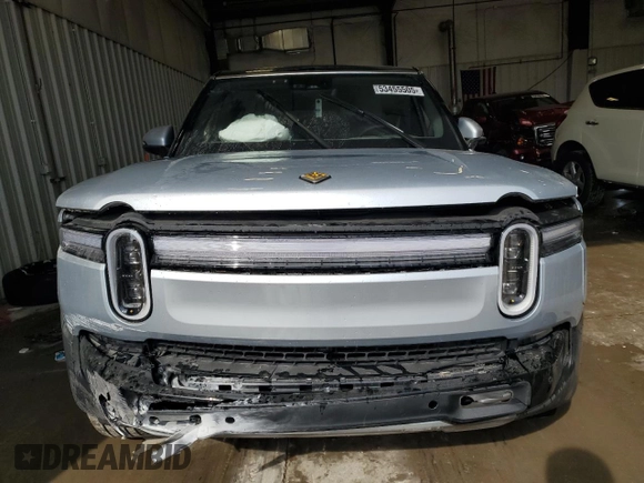 2025 Rivian R1S Adventure with VIN 7PDSGBBA4SN049237, listed as a Copart auction lot 53455505 with 0 mi miles and Salvage Title. Bid and sale history available at carsss.com. Image 5.