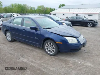 2007 Mercury Milan with VIN 3MEHM07107R631328, listed as a IAAI auction lot 42193012 with 222,208 mi miles and . Bid and sale history available at DreamBid. Image 1.