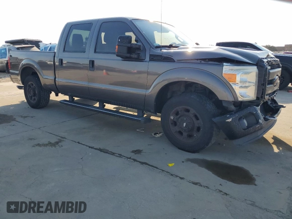 2013 Ford F-250 XL with VIN 1FT7W2A64DEB07945, listed as a Copart auction lot 75471224 with 204,389 mi miles and Clean title. Bid and sale history available at DreamBid. Image 4.