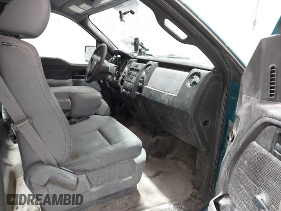 2014 Ford F-150 XL with VIN 1FTMF1EM8EKE03723, listed as a IAAI auction lot 41323405 with 176,478 mi miles and . Bid and sale history available at DreamBid. Image 5.