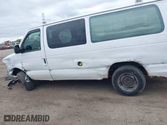 2012 Ford Econoline Passenger XL with VIN 1FBNE3BL3CDA98393, listed as a IAAI auction lot 42032460 with 139,564 mi miles and . Bid and sale history available at DreamBid. Image 15.