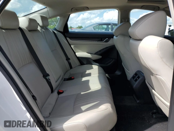 2018 Honda Accord Touring z VIN 1HGCV1F93JA068431, wystawiony jako Copart lot #56170905 z przebiegiem 125 625 mil mil oraz Szkoda całkowita • Salvage title. Historia ofert i sprzedaży dostępna na DreamBid. Obrazek 10.