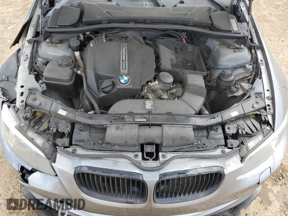 2011 BMW 3 Series 335i xDrive with VIN WBAKF9C54BE620114, listed as a Copart auction lot 56594205 with 85,473 mi miles and Salvage title. Bid and sale history available at DreamBid. Image 11.