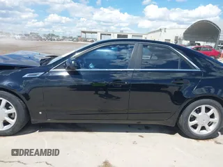2008 Cadillac CTS RWD z VIN 1G6DJ577080174096, wystawiony jako IAAI lot #42237070 z przebiegiem 139 776 mil mil oraz . Historia ofert i sprzedaży dostępna na DreamBid. Obrazek 14.