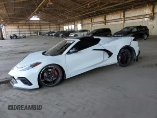 2020 Chevrolet Corvette 3LT z VIN 1G1Y82D47L5106143, wystawiony jako Copart lot #54145415 z przebiegiem Nie podano mil oraz Szkoda całkowita • Salvage title. Historia ofert i sprzedaży dostępna na DreamBid. Obrazek 1.