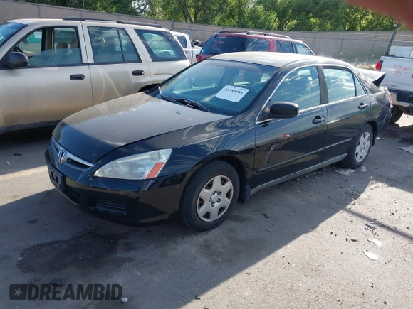 2006 Honda Accord LX with VIN 1HGCM56426A086697, listed as a IAAI auction lot 42389083 with 183,047 mi miles and . Bid and sale history available at DreamBid. Image 2.