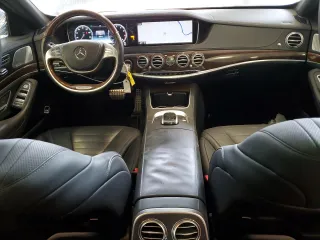 2015 Mercedes-Benz S 550 z VIN WDDUG8FBXFA122619, wystawiony jako Copart lot #56588865 z przebiegiem 47 318 mil mil oraz Tytuł czysty. Historia ofert i sprzedaży dostępna na DreamBid. Obrazek 8.