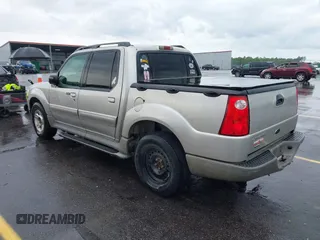 2002 Ford Explorer Sport Trac Value with VIN 1FMZU67E62UC95015, listed as a IAAI auction lot 42090296 with 181,243 mi miles and . Bid and sale history available at DreamBid. Image 3.