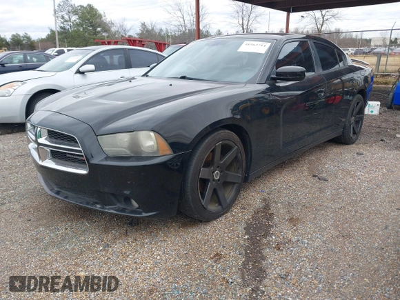 2013 Dodge Charger SXT with VIN 2C3CDXHG2DH558465, listed as a IAAI auction lot 41563714 with 151,052 mi miles. Bid and sale history available at carsss.com. Image 17.