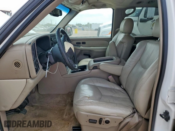 2003 Chevrolet Tahoe LS с VIN 1GNEC13Z93R284300, выставлен на аукционе Copart как лот 57597095 с пробегом 297 763 миль миль и Списание • Salvage title. История ставок и продаж доступна на DreamBid. Изображение 7.