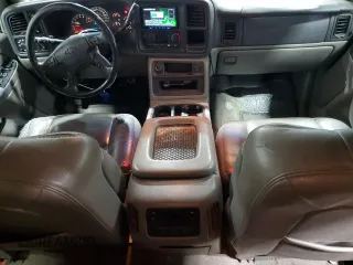 2005 Chevrolet Avalanche Z71 с VIN 3GNEK12Z45G106995, выставлен на аукционе Copart как лот 66574805 с пробегом 198 229 миль миль и Чистый • Clean title. История ставок и продаж доступна на DreamBid. Изображение 8.