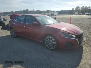 2023 Nissan Altima SL with VIN 1N4BL4EV6PN416455, listed as a Copart auction lot 80903834 with 26,920 mi miles and Salvage Title. Bid and sale history available at DreamBid. Image 4.