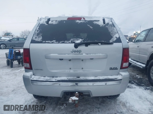 2008 Jeep Grand Cherokee with VIN 1J8HS58M58C117397, listed as a IAAI auction lot 41298484 with 208,095 mi miles and . Bid and sale history available at DreamBid. Image 16.