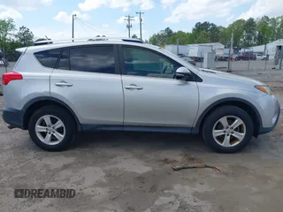 2013 Toyota RAV4 XLE with VIN JTMRFREV1DD002160, listed as a IAAI auction lot 42096185 with 195,042 mi miles. Bid and sale history available at carsss.com. Image 13.