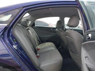 2013 Hyundai Sonata SE with VIN 5NPEC4AC1DH600161, listed as a IAAI auction lot 42088767 with 166,758 mi miles. Bid and sale history available at carsss.com. Image 8.