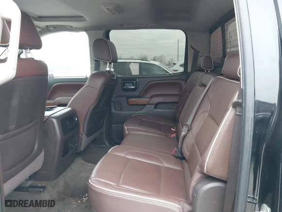2015 Chevrolet Silverado 1500 High Country with VIN 3GCUKTECXFG519223, listed as a IAAI auction lot 41323401 with 170,722 mi miles. Bid and sale history available at carsss.com. Image 8.