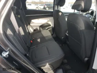 2023 Hyundai Tucson SEL with VIN 5NMJBCAE7PH198483, listed as a Copart auction lot 43950975 with 31,735 mi miles and Salvage Title. Bid and sale history available at carsss.com. Image 11.