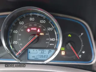 2015 Toyota RAV4 Limited z VIN JTMYFREV9FJ051087, wystawiony jako IAAI lot #41579035 z przebiegiem 173 683 mil mil oraz . Historia ofert i sprzedaży dostępna na DreamBid. Obrazek 7.