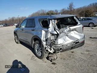 2020 Ford Explorer with VIN 1FMSK8BH2LGC20557, listed as a Copart auction lot 88726275 with 5,597 mi miles and Salvage Title. Bid and sale history available at carsss.com. Image 2.