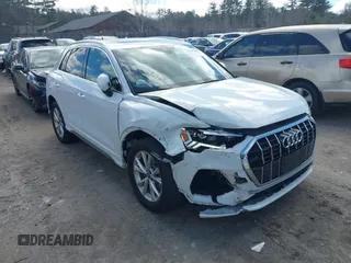 2023 Audi Q3 S line Premium z VIN WA1DECF39P1034247, wystawiony jako IAAI lot #41889564 z przebiegiem 49 387 mil mil oraz . Historia ofert i sprzedaży dostępna na DreamBid. Obrazek 1.