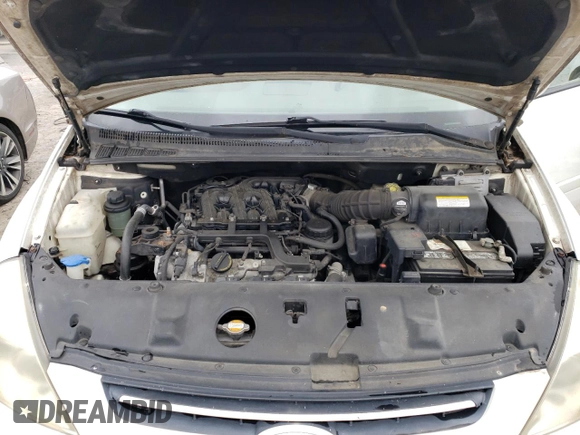 2006 Kia Sedona LX with VIN KNDMB233466022537, listed as a Copart auction lot 71130354 with 215,997 mi miles and Salvage Title. Bid and sale history available at carsss.com. Image 12.