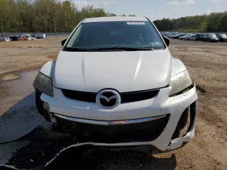 2011 Mazda CX-7 i SV z VIN JM3ER2A57B0382295, wystawiony jako Copart lot #51141015 z przebiegiem 166 680 mil mil oraz Szkoda całkowita • Salvage title. Historia ofert i sprzedaży dostępna na DreamBid. Obrazek 5.