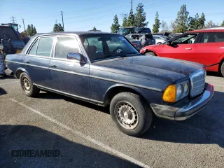 1984 Mercedes-Benz 300 D с VIN WDBAB33A5EA138282, выставлен на аукционе Copart как лот 88987365 с пробегом 249 474 миль миль и Чистый • Clean title. История ставок и продаж доступна на DreamBid. Изображение 4.