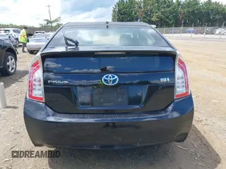 2015 Toyota Prius Four z VIN JTDKN3DU7F1945457, wystawiony jako IAAI lot #42341230 z przebiegiem 403 910 mil mil oraz . Historia ofert i sprzedaży dostępna na DreamBid. Obrazek 16.