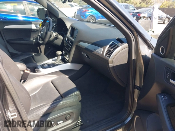2016 Audi Q5 z VIN WA1DVAFP7GA005725, wystawiony jako IAAI lot #41620926 z przebiegiem 138 050 mil mil oraz . Historia ofert i sprzedaży dostępna na DreamBid. Obrazek 5.
