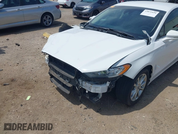 2017 Ford Fusion SE with VIN 3FA6P0H75HR370403, listed as a IAAI auction lot 42072154 with 113,941 mi miles. Bid and sale history available at carsss.com. Image 6.