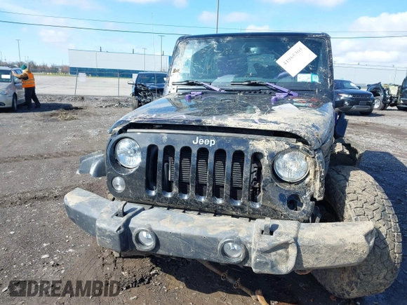 2018 Jeep Wrangler Unlimited Rubicon Recon with VIN 1C4HJWFG1JL915740, listed as a IAAI auction lot 41965305 with 73,035 mi miles and . Bid and sale history available at DreamBid. Image 12.