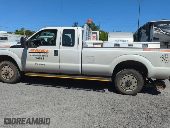 2011 Ford F-350 с VIN 1FT7X3B6XBEC03772, выставлен на аукционе IAAI как лот 42865380 с пробегом 271 369 миль миль и . История ставок и продаж доступна на DreamBid. Изображение 4.