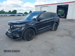 2020 Ford Police Interceptor Utility z VIN 1FM5K8AB4LGB67340, wystawiony jako IAAI lot #41982702 z przebiegiem 37 275 mil mil oraz . Historia ofert i sprzedaży dostępna na DreamBid. Obrazek 17.